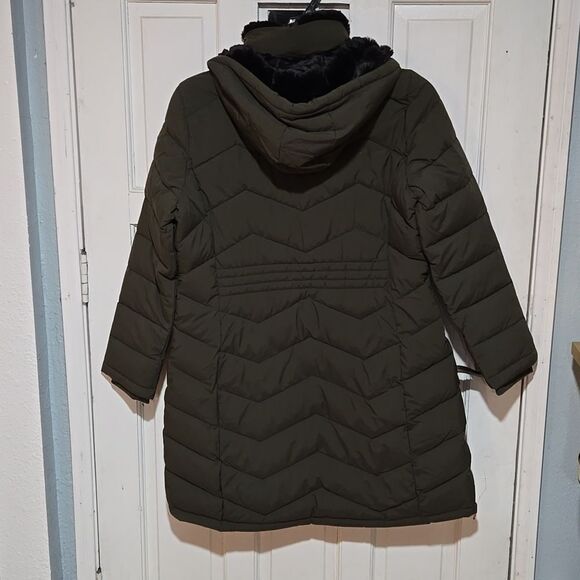 Andrew Marc women's Jacket medium NWT Large - Picture 13 of 13